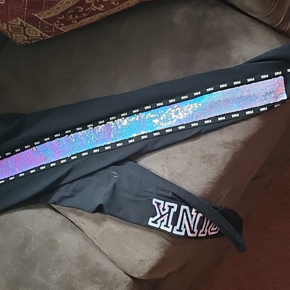 VICTORIA'S SECRET "PINK" yoga pants black....sequin!!!!  Size small